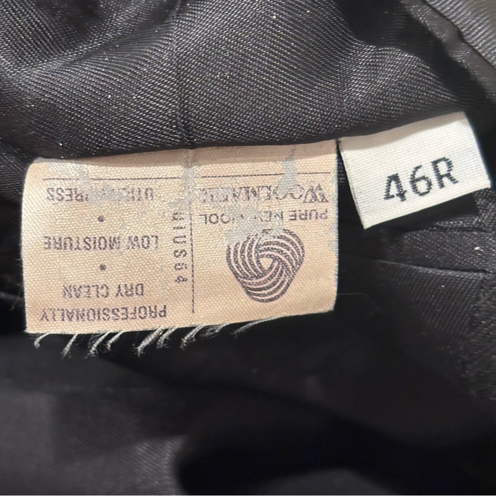 Burberrys Double Breasted Vintage Men’s 100% wool Pinstripe Jacket Size 46R - Picture 12 of 15